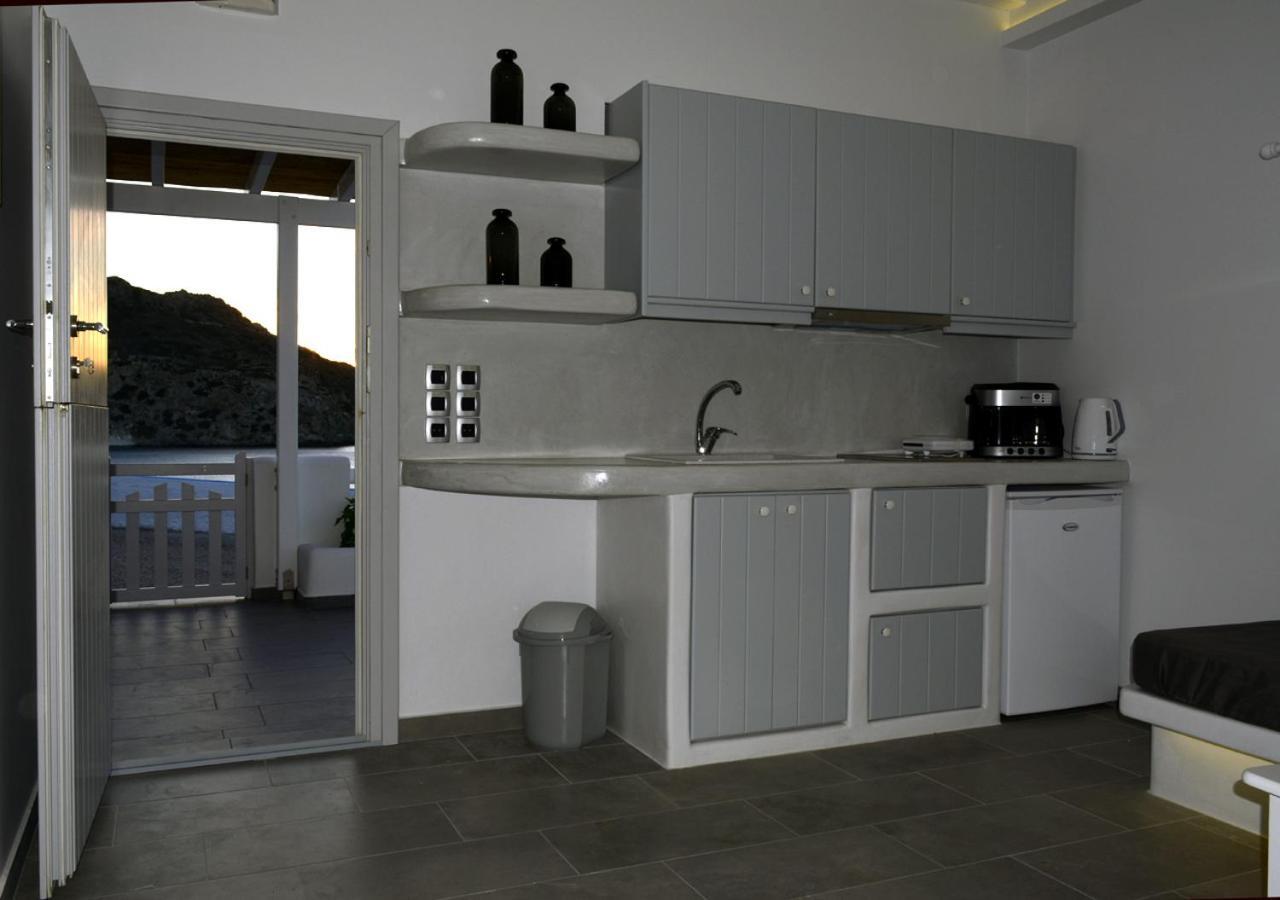 Seashell Mandrakia Sea View Exterior foto